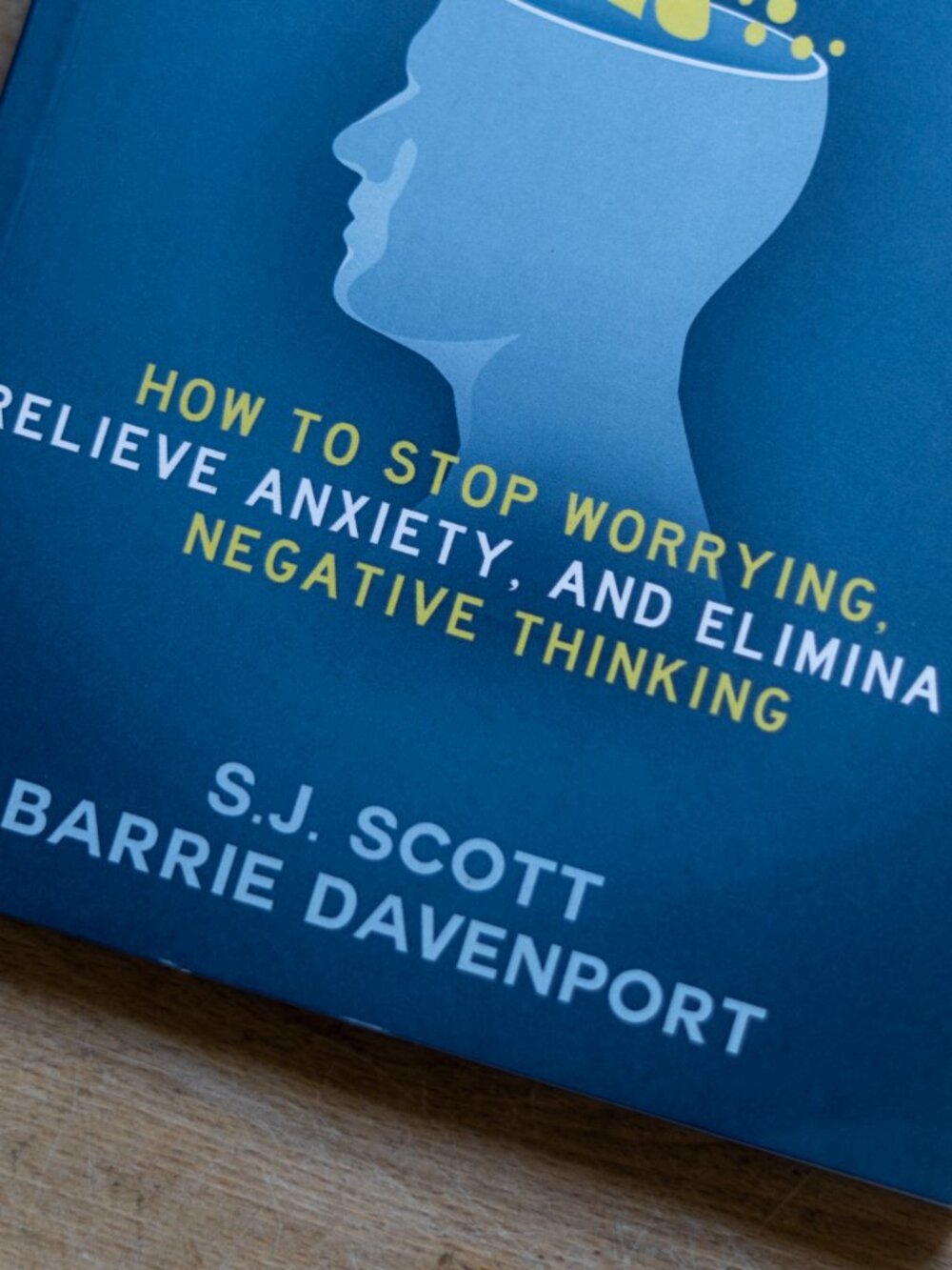 Declutter Your Mind (Paperback Book) - Picture 2 of 4